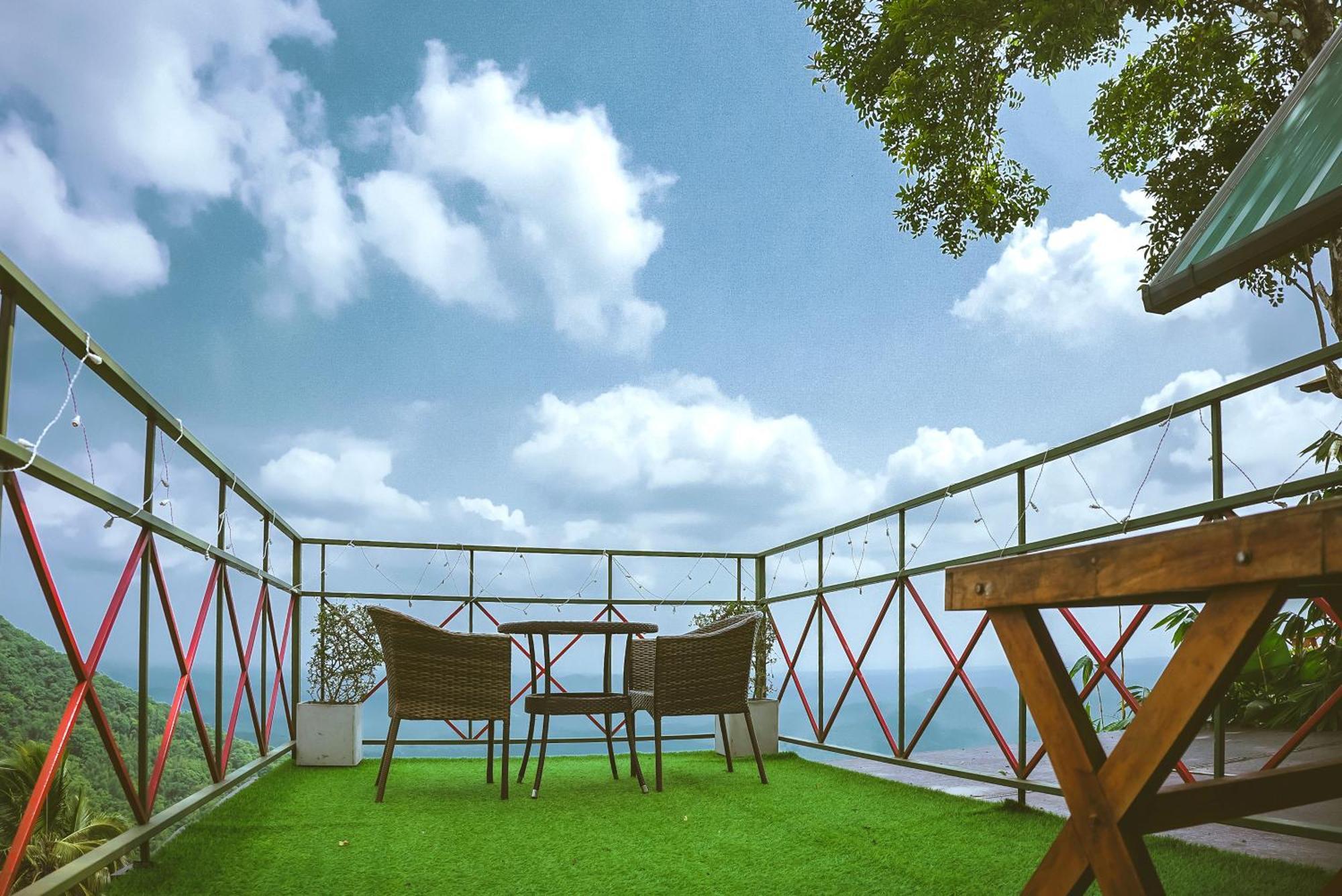Mount Stratus Resort Vayalada Balussery Zewnętrze zdjęcie